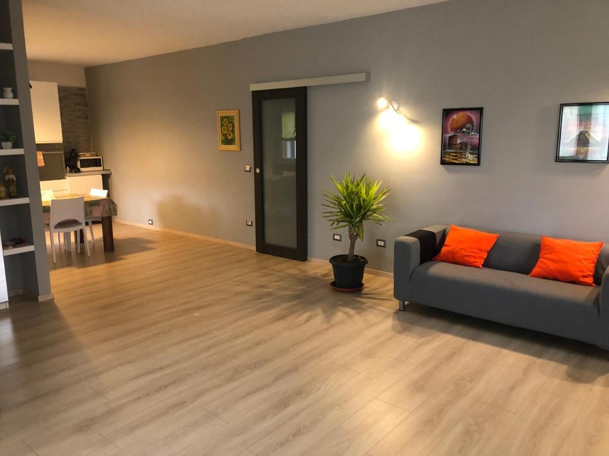 "La Bella Della Cappuccina" Casa Con Parcheggio Interno Gratuito Apartment Domodossola Ngoại thất bức ảnh