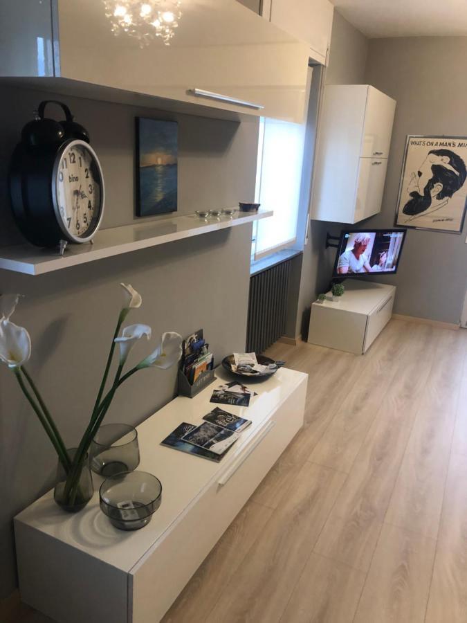 "La Bella Della Cappuccina" Casa Con Parcheggio Interno Gratuito Apartment Domodossola Ngoại thất bức ảnh